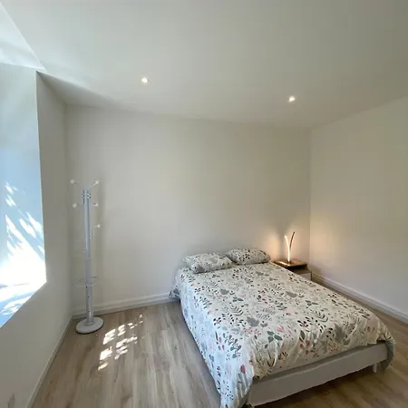 Charming Riverside Apartment Largentiere